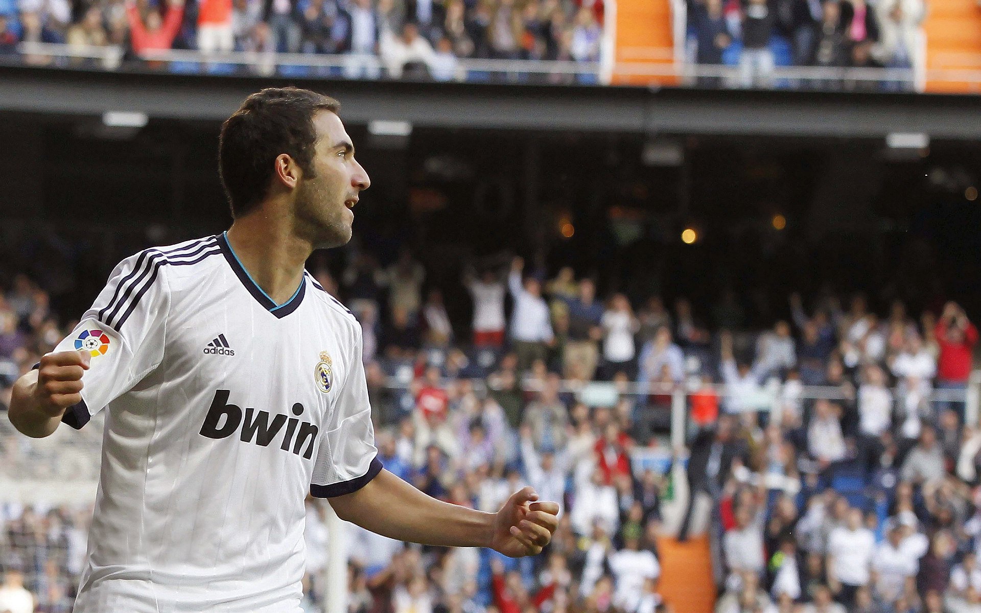 乔·莫伊:全黑队“钢铁防线”,scrum中屡屡压制对手