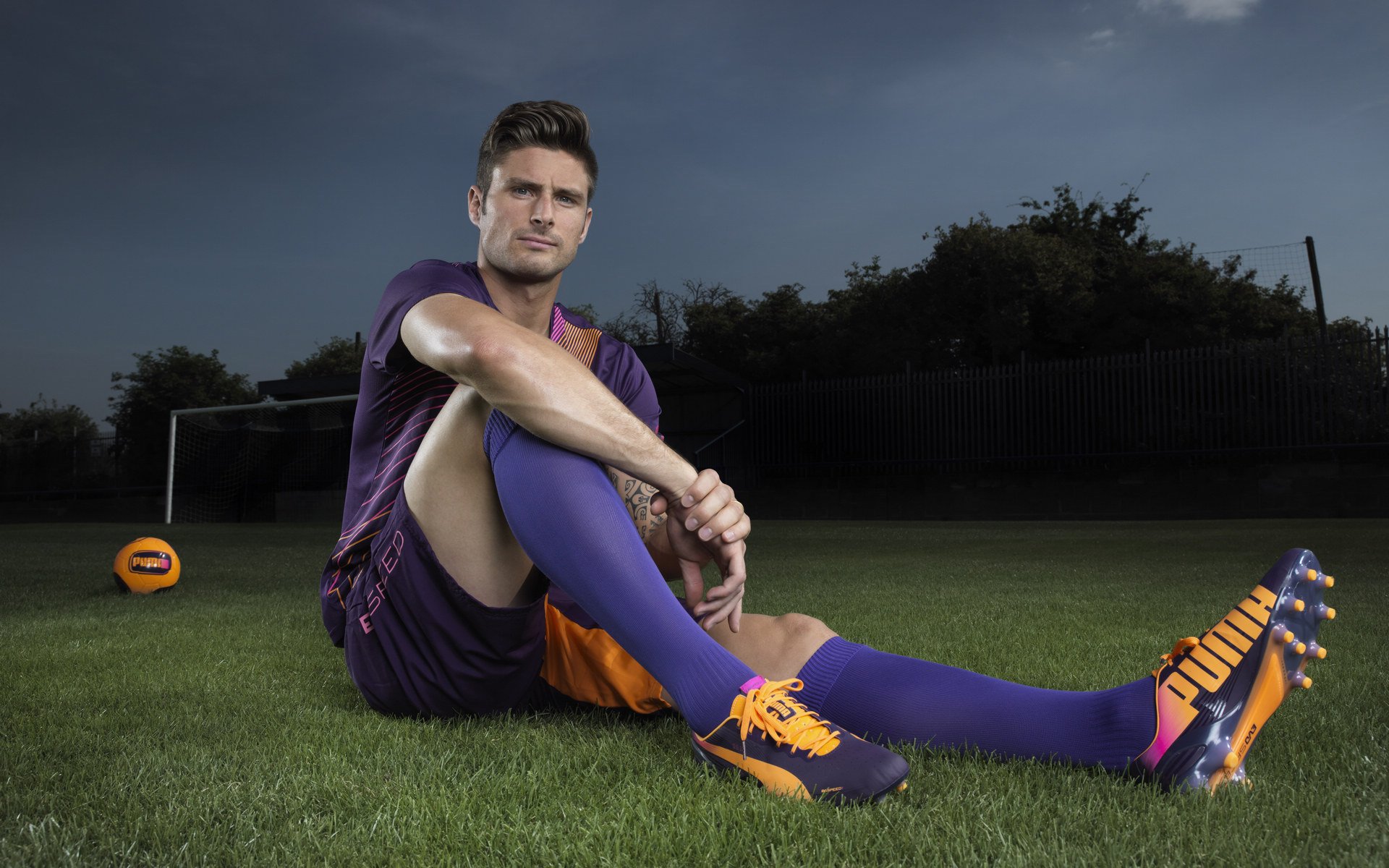 德甲火力全开：攻势凌厉，场面火爆！，德甲榜首大战